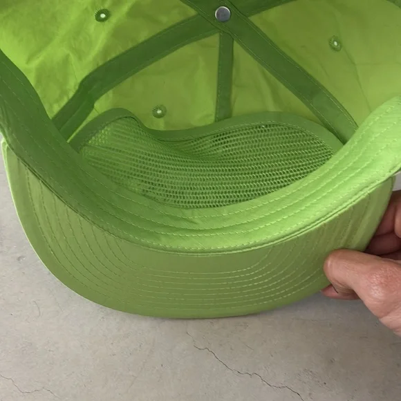 Sale!! New Brooks Sports Nylon SnapBack Lightweight Adjustable-snap Running hat - Picture 6 of 7